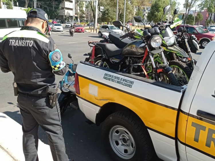 Permiso para conducir moto para menores de edad: requisitos CDMX